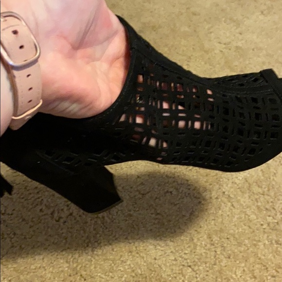 Black block heel shoes - Picture 2 of 3